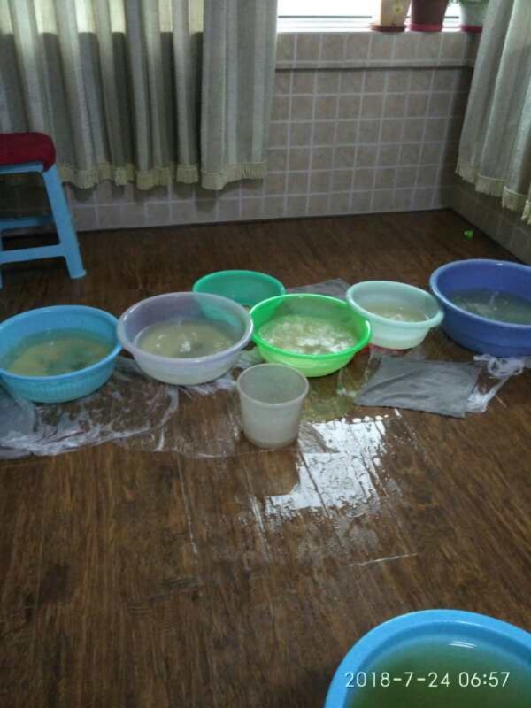贺兰如何判断家里漏水